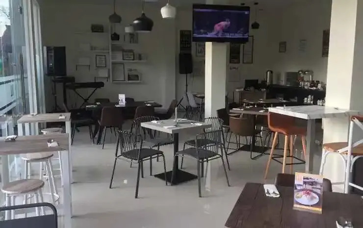 Wise Hotel Tomohon