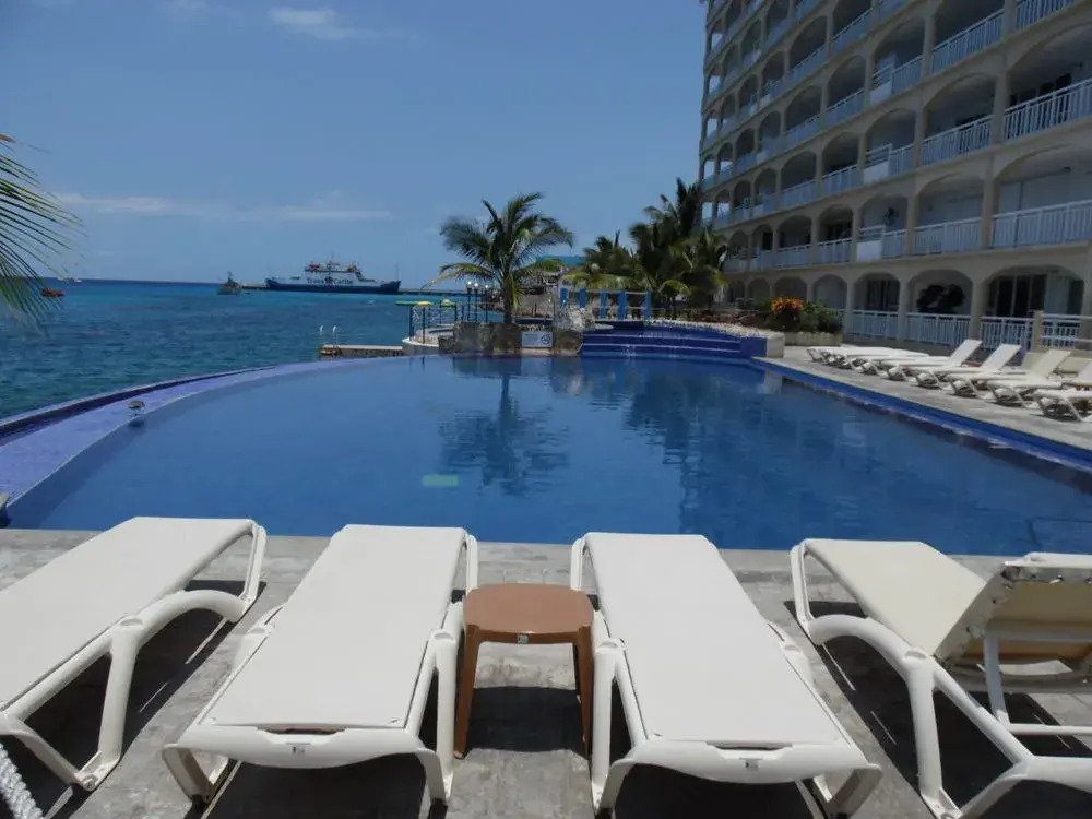 Penthouse B North El Cantil