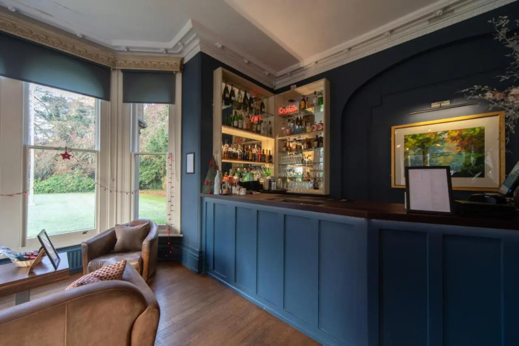 Beechfield House