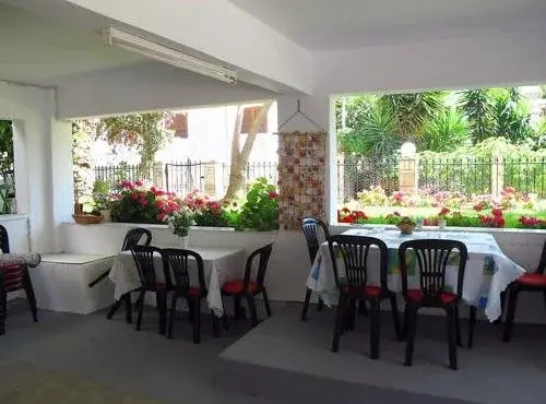 Stella Rooms