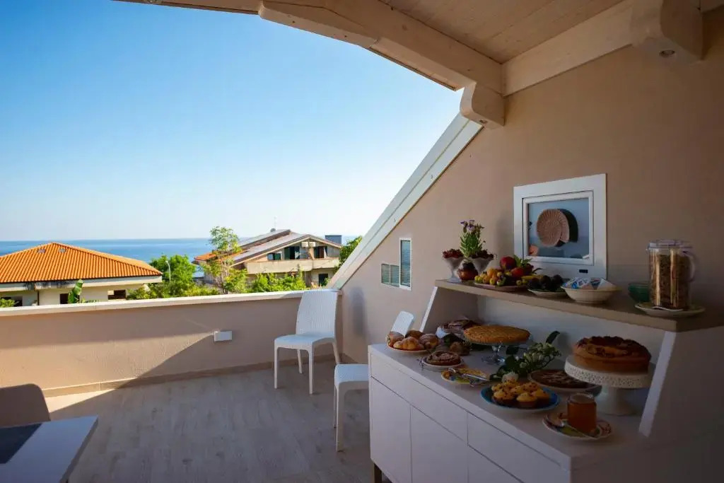 Michelino House
