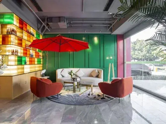 Magpie Hotel