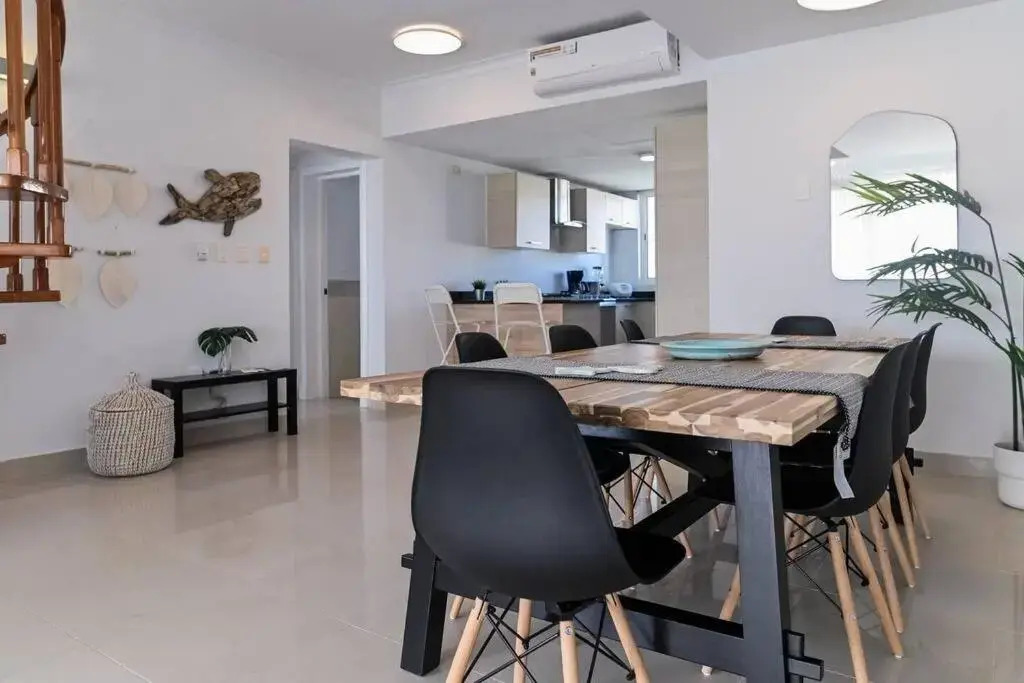 Exclusivo Atico 4 Dormitorios Con Vista Mar C-401