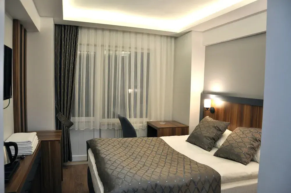 SAKALİFE APART Otel