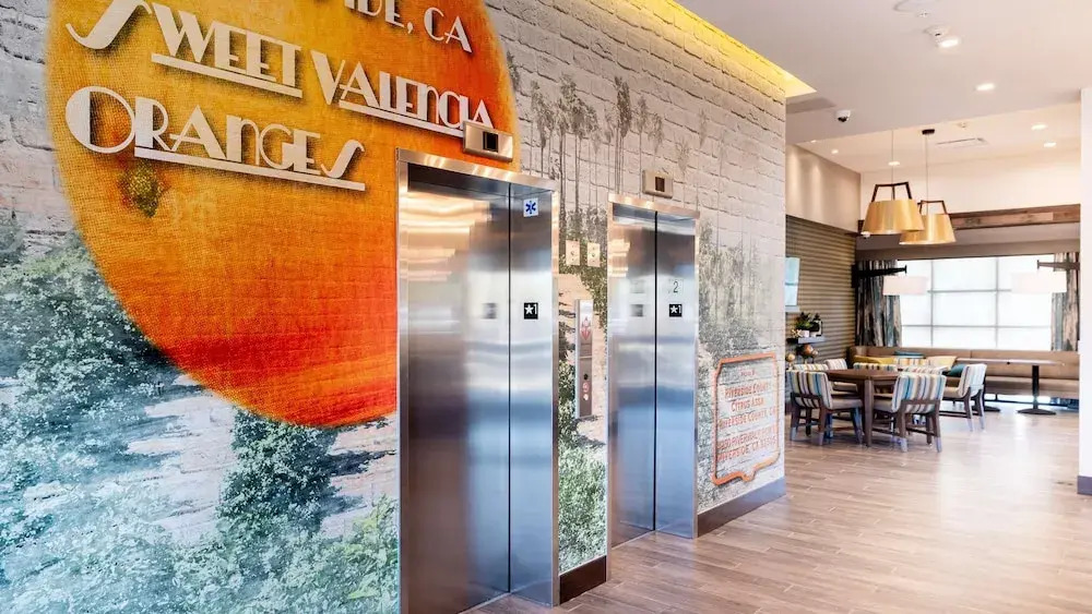 Hampton Inn Riverside Downtown Convention Center