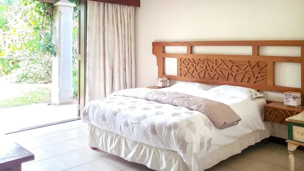 Villa With 4 Bedrooms in Tamarin, With Private Pool, Furnished Garden