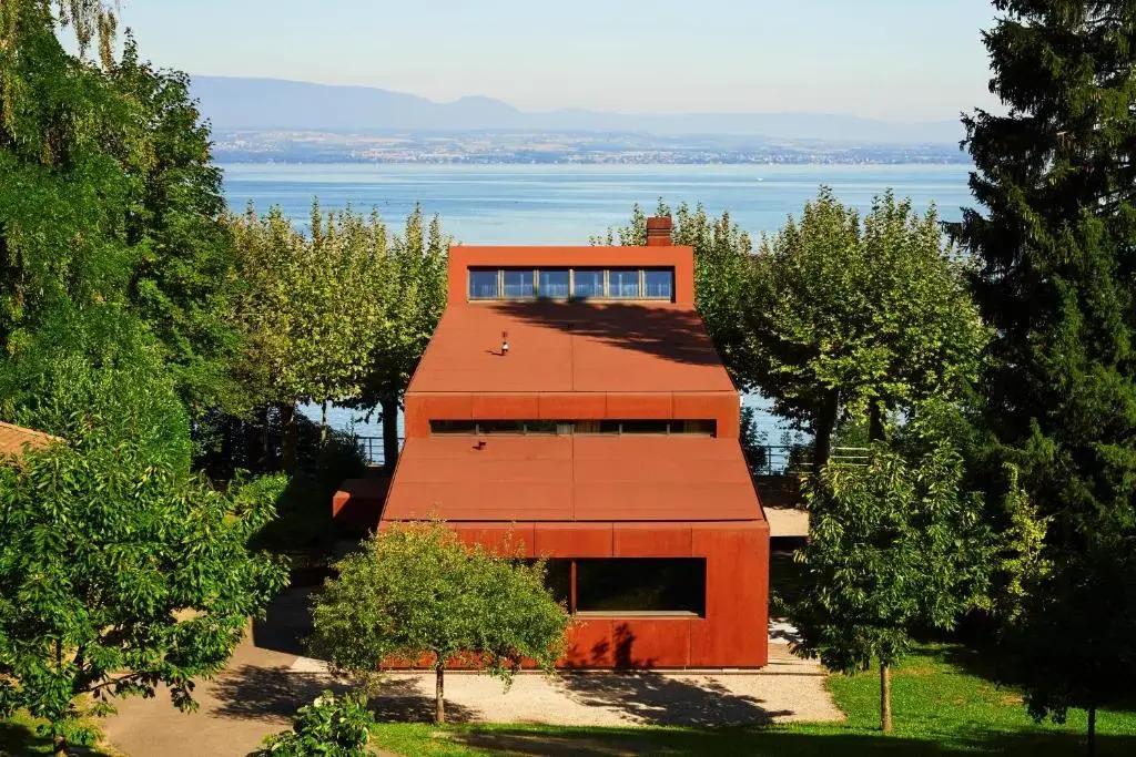 Villa de luxe pieds dans l'eau Otoctone Thonon CASA26