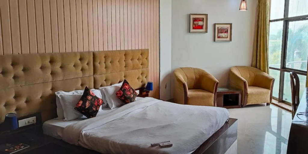 Hotel Padmini Palace