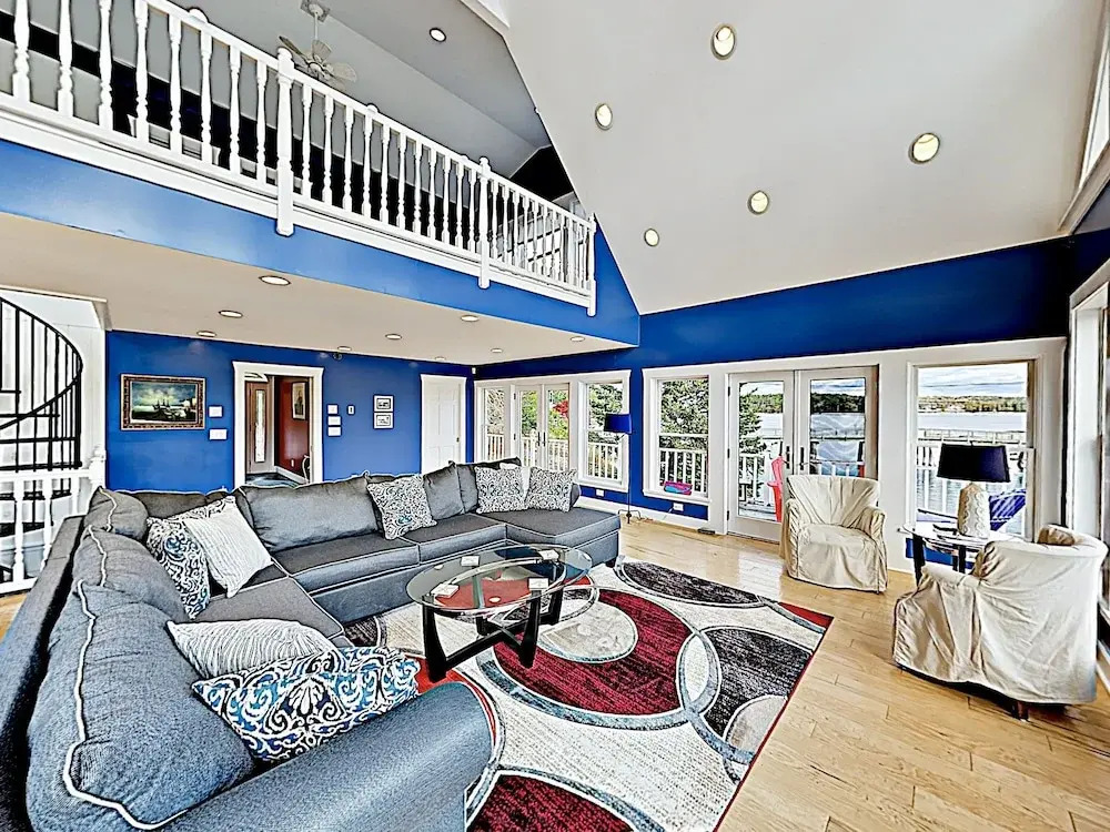 New Listing! Bayfront Getaway W/ Stunning Views 4 Bedroom Home