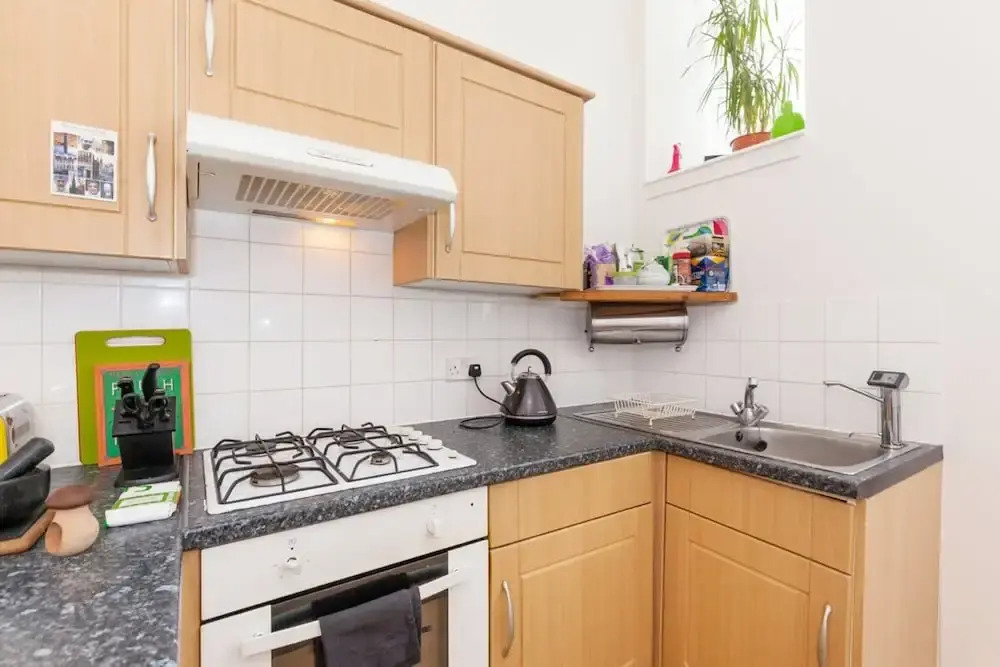 Bright Studio Apartment in Fountainbridge