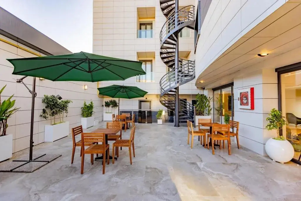 Coast Hotel