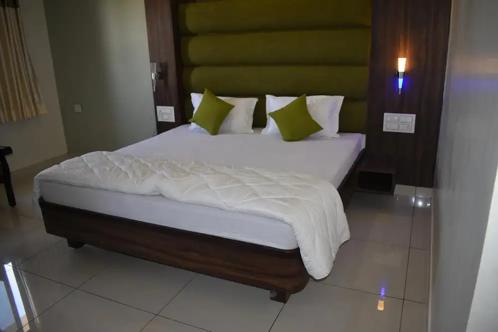 Hotel Shyam Palace