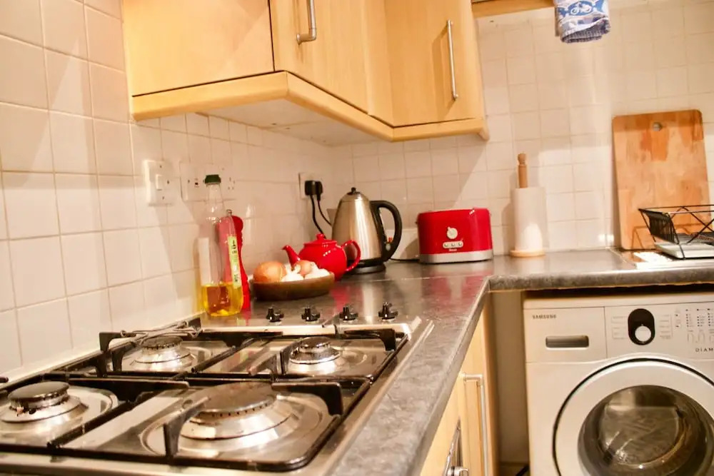 2 Bedroom Seaside Flat