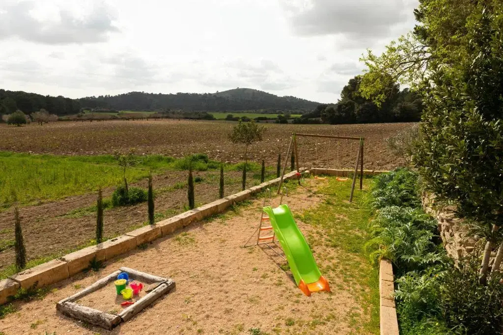 Eco Finca Can Alegria with Pool - Happy Rentals