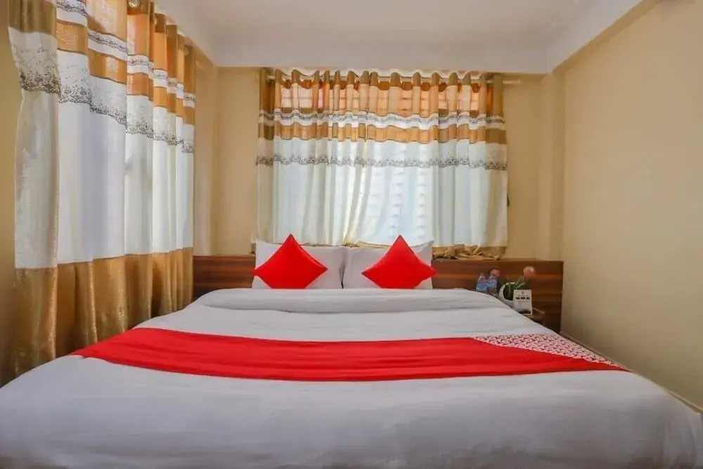 Oyo 734 Hotel Mount Kailash