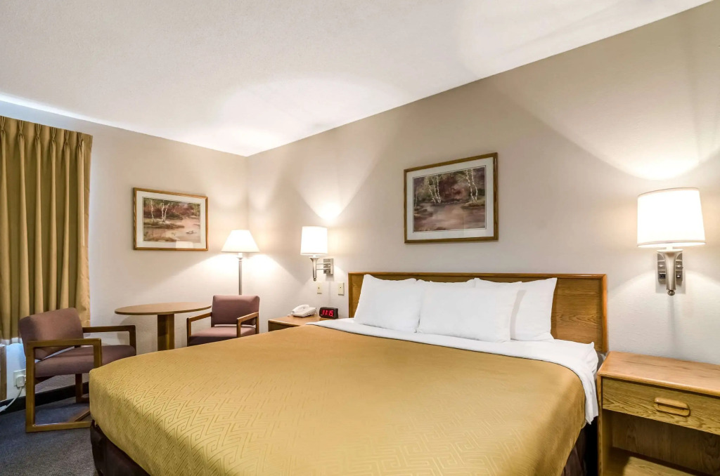 Rodeway Inn Hotel Ainsworth
