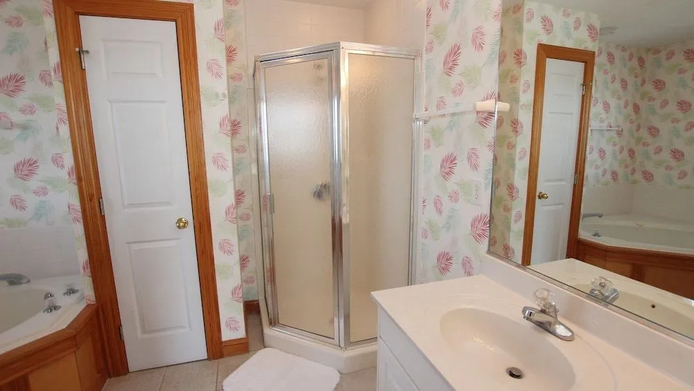 Olympus - 6 Br Home