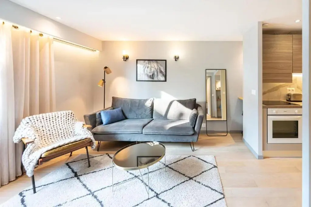 Cannes Close Centre 2 BR architect tribute Brigitte Bardot Olam Properties