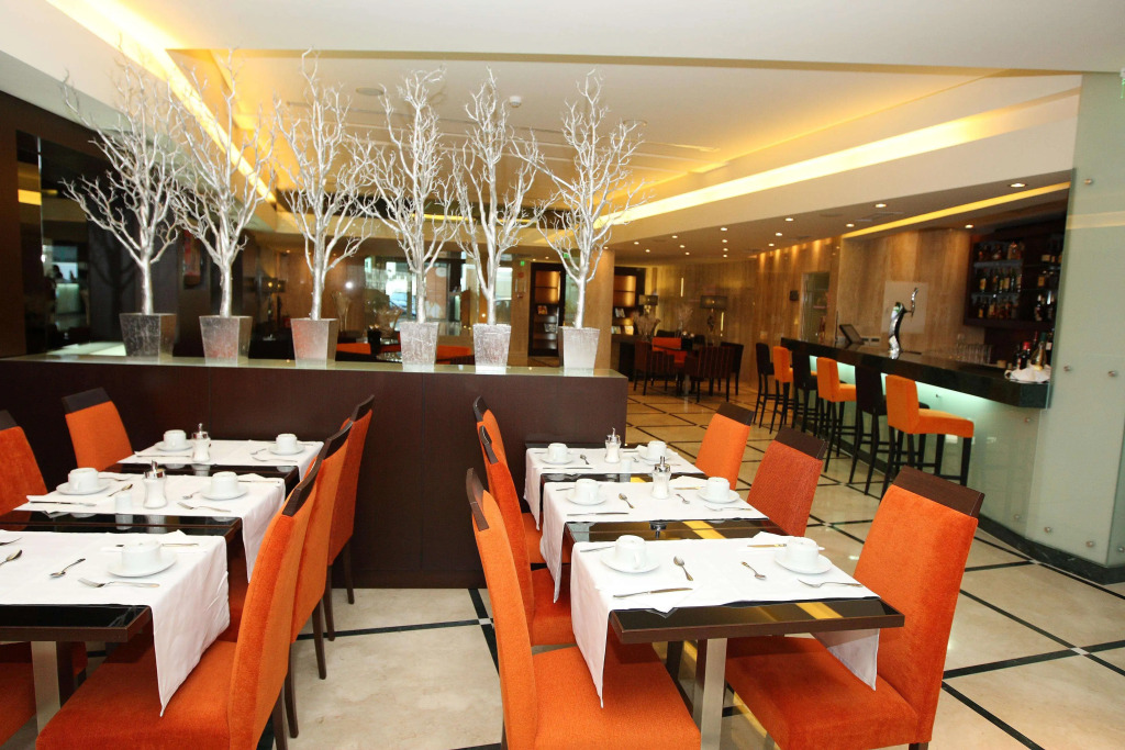 TURIM Alameda Hotel