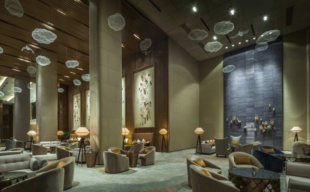 HUALUXE Hotels & Resorts Yangjiang City Center by IHG