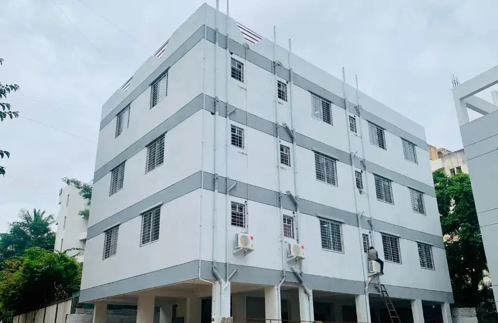 Hotel StayBird - Nest, Kharadi