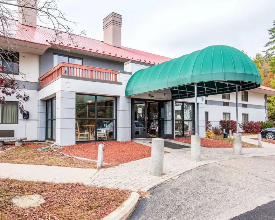 Econo Lodge Near Plymouth State University