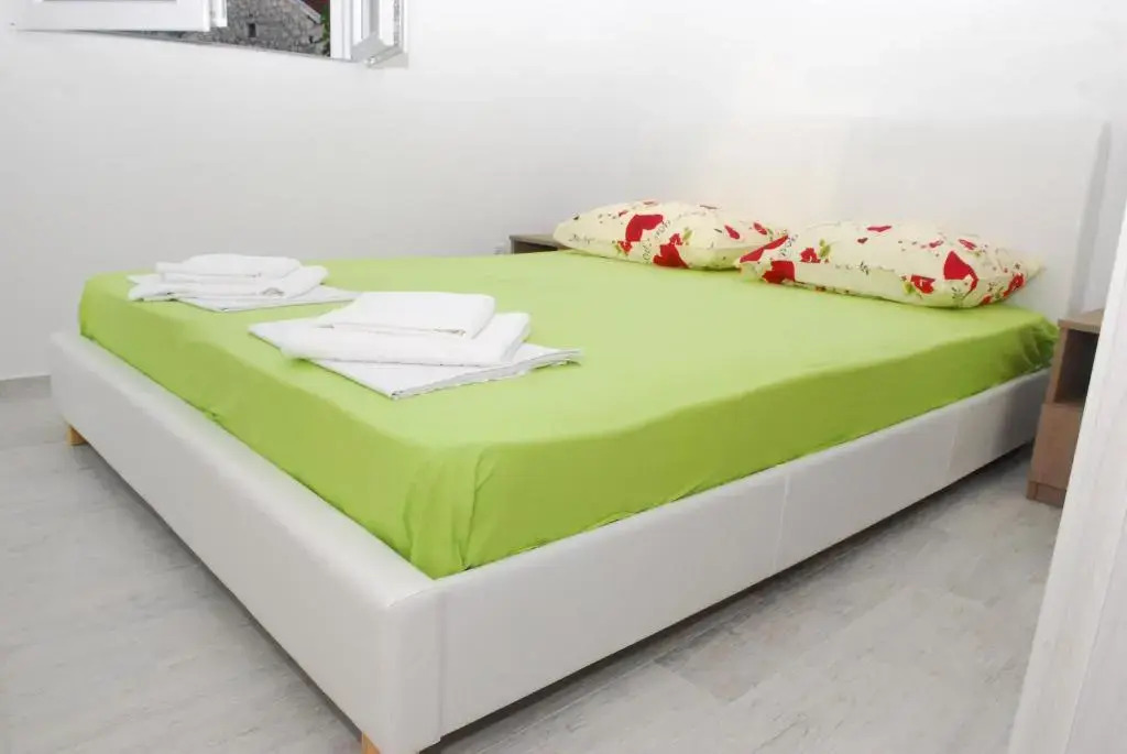 Hera Apartments