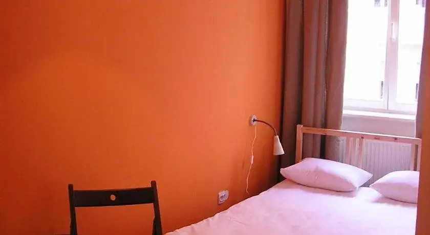 Pit Stop Hostel