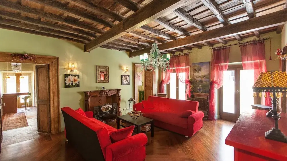 Bernini Apartments