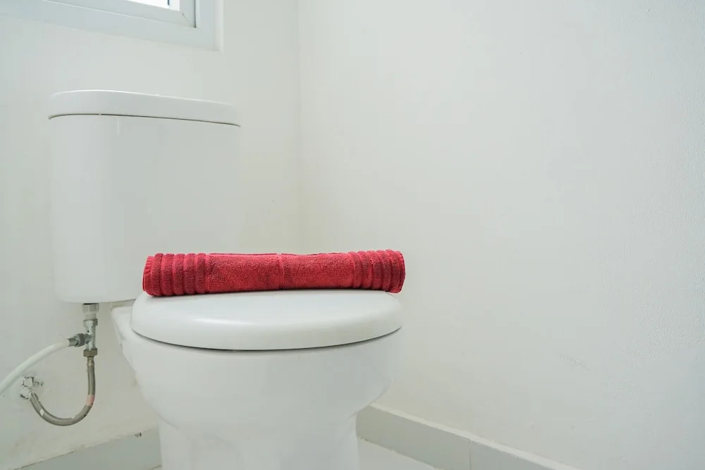 Comfy and Stylish Studio Apartment at Aeropolis Residence 2