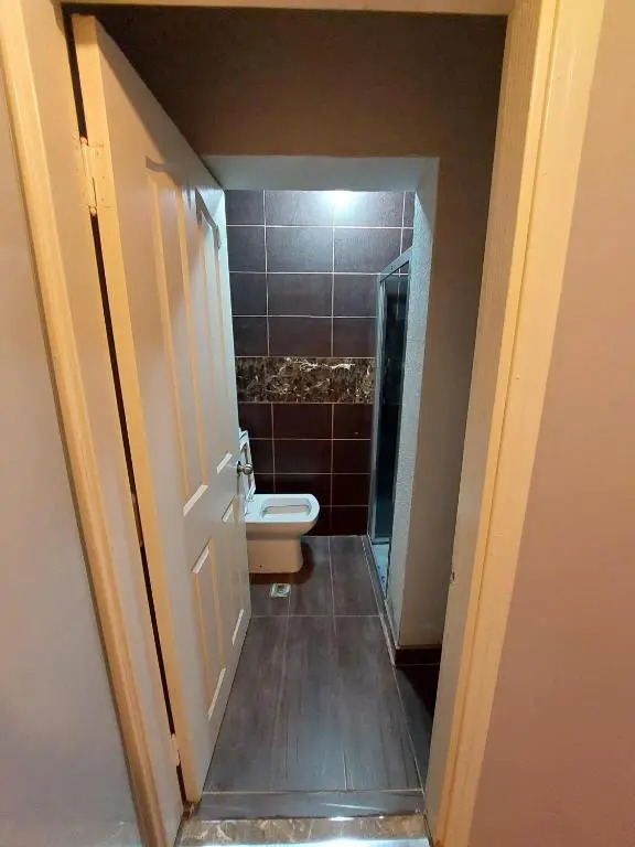 hygienic affordable central accommodation near metro