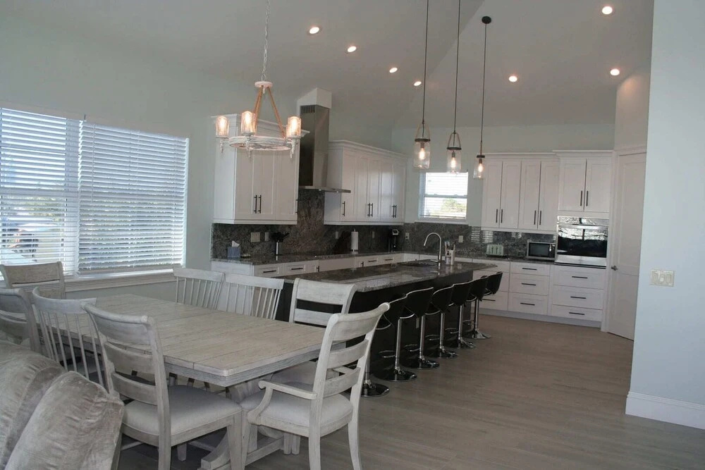 Sand Dollar View - Spectacular Beachfront View From This 5 Bedroom