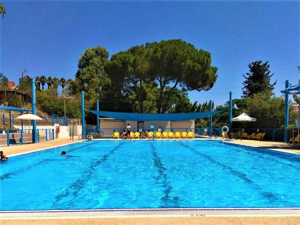 Metulla Travel Hotel