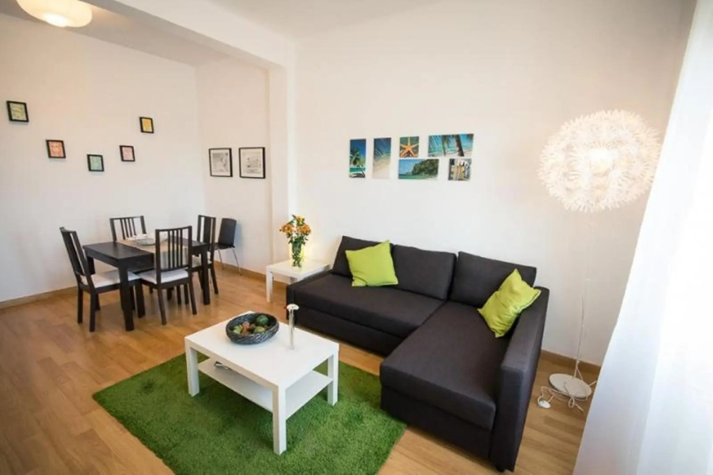 Apartment in Malaga 102296