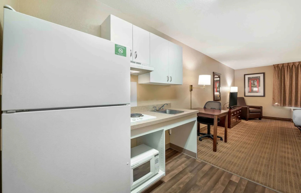Extended Stay America Suites - Fort Wayne - South