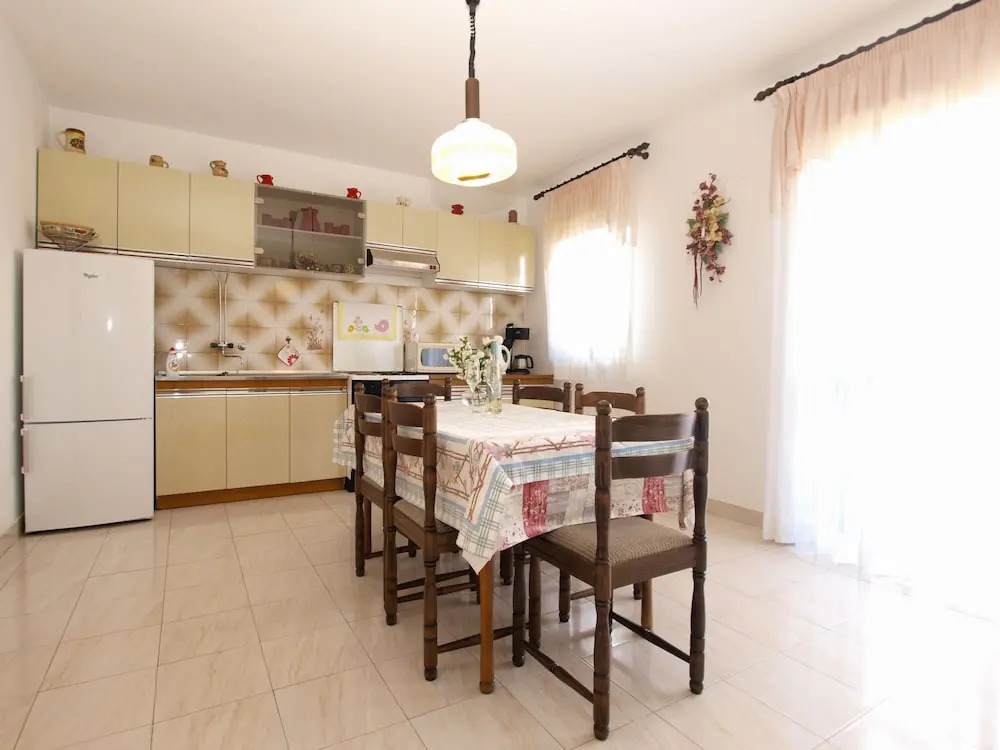 Apartment 1644