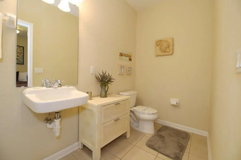 5075 Vista Cay
