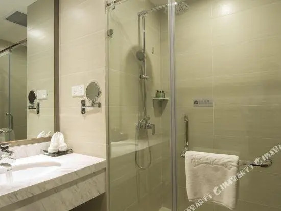 Hot Spring Valley Park Avenue Hotel