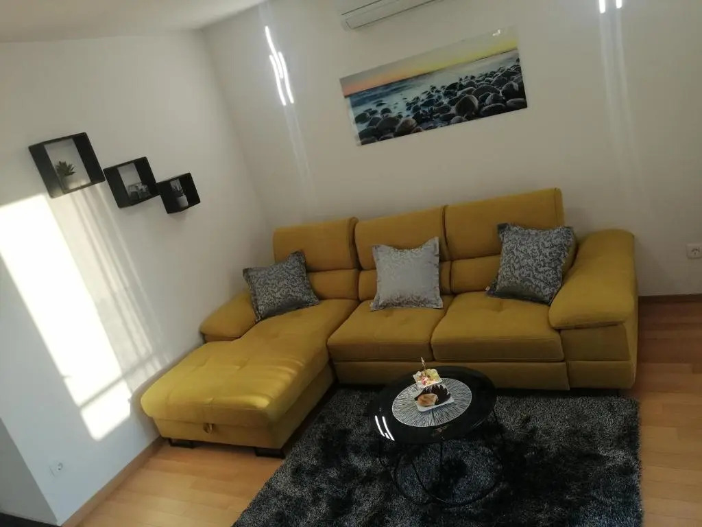 Luxury apartment Queen