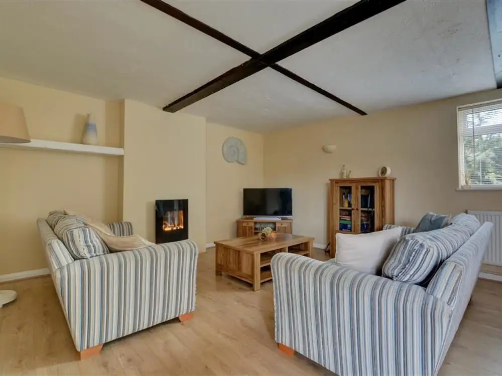 Cozy Holiday Home in East Runton near Beach