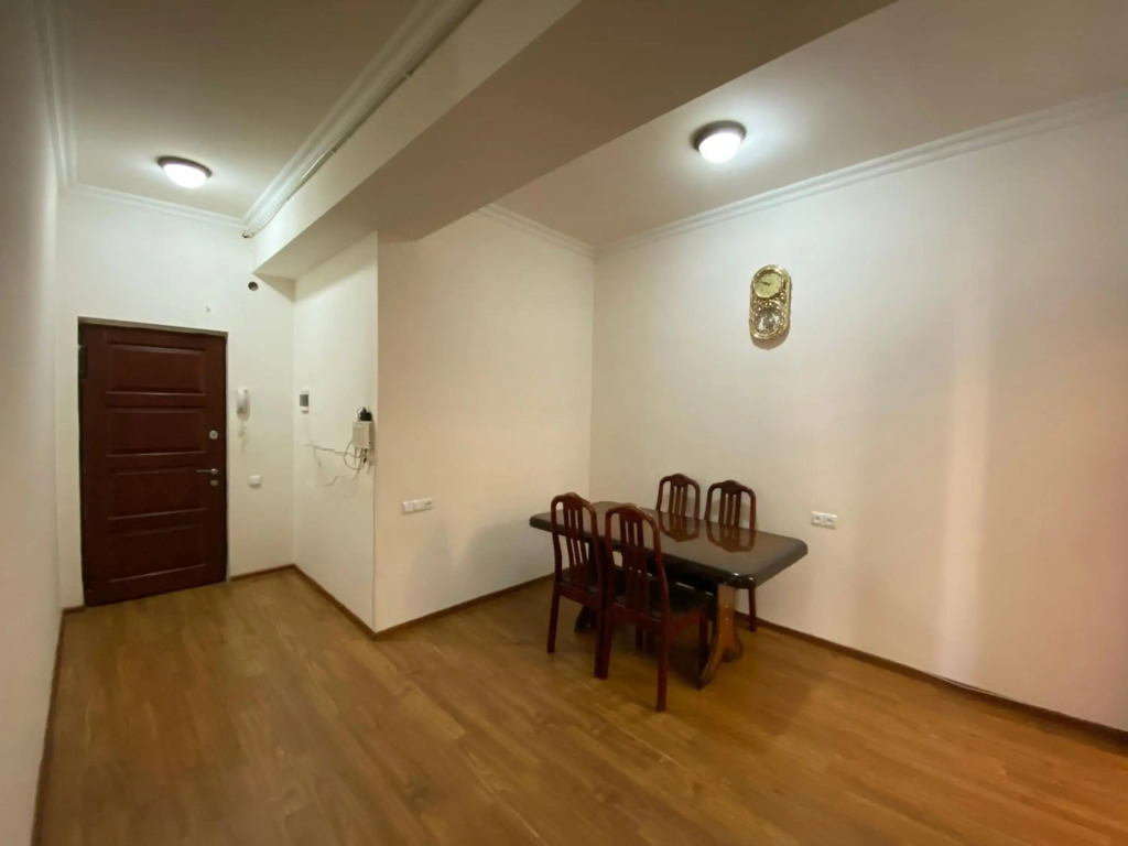 Argishti street, 2 bedrooms Spacious, Sunny apartment GL148