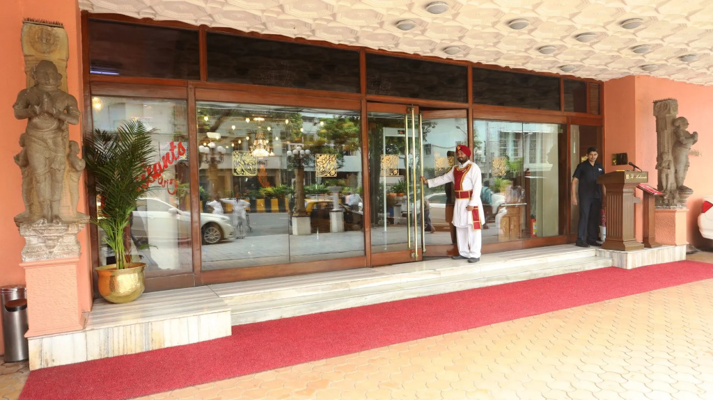 The Ambassador, Mumbai