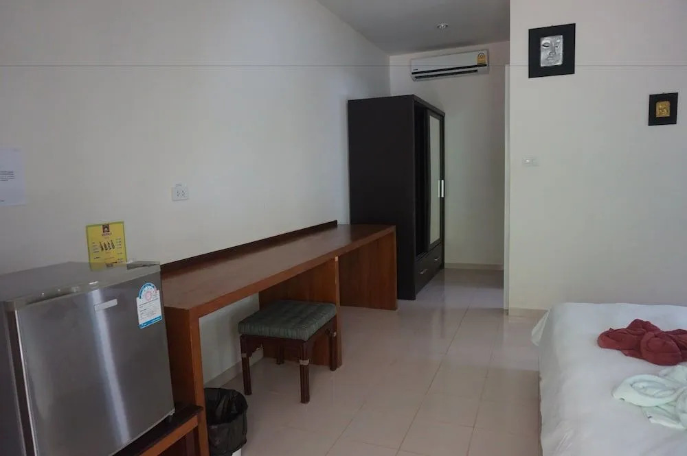 Cousin Resort Koh Kho Khao Beach