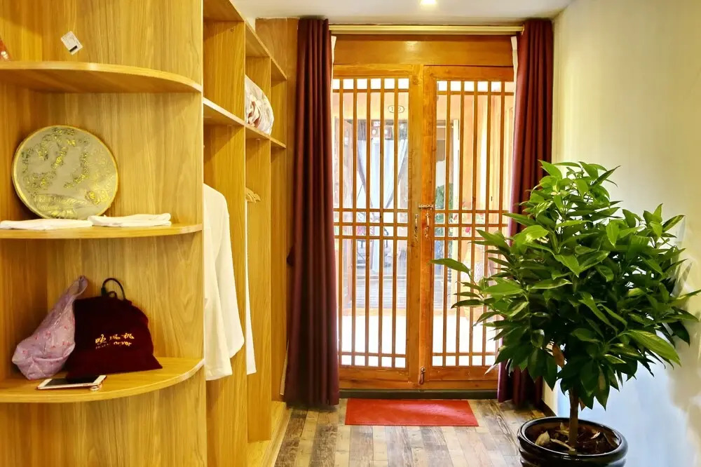Ling Jing Boutique Inn