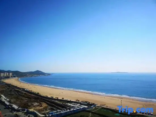 West Coast Seaview Apartment