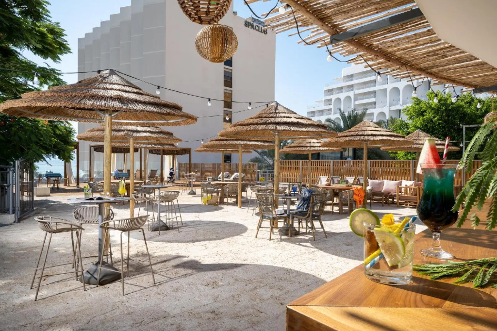 Oasis Spa Club Dead Sea Hotel - 16 years Plus