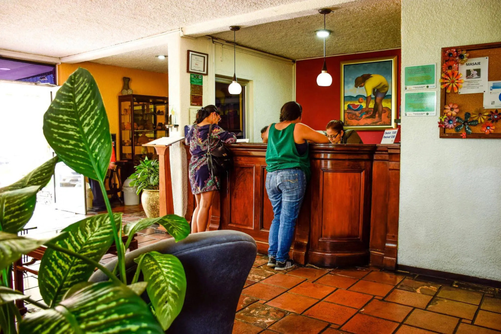 Novo Hotel & Suite