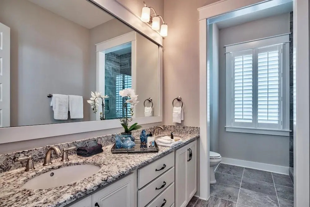 Beach Retreat 3 Bedroom Condo By Coastal Dreamin