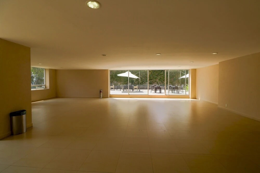 Bright Apartment with Private Bathroom,Kitchen And More @Santafe-601