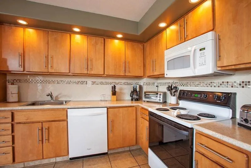 Maui Parkshore 105 - 2 Br Condo